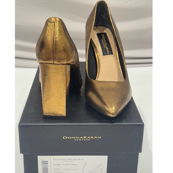 Donna Karan Criss Crinkle Metallic Bronze Pointy Toe Block Heel Leather Pump 7.5 - Picture 7 of 13